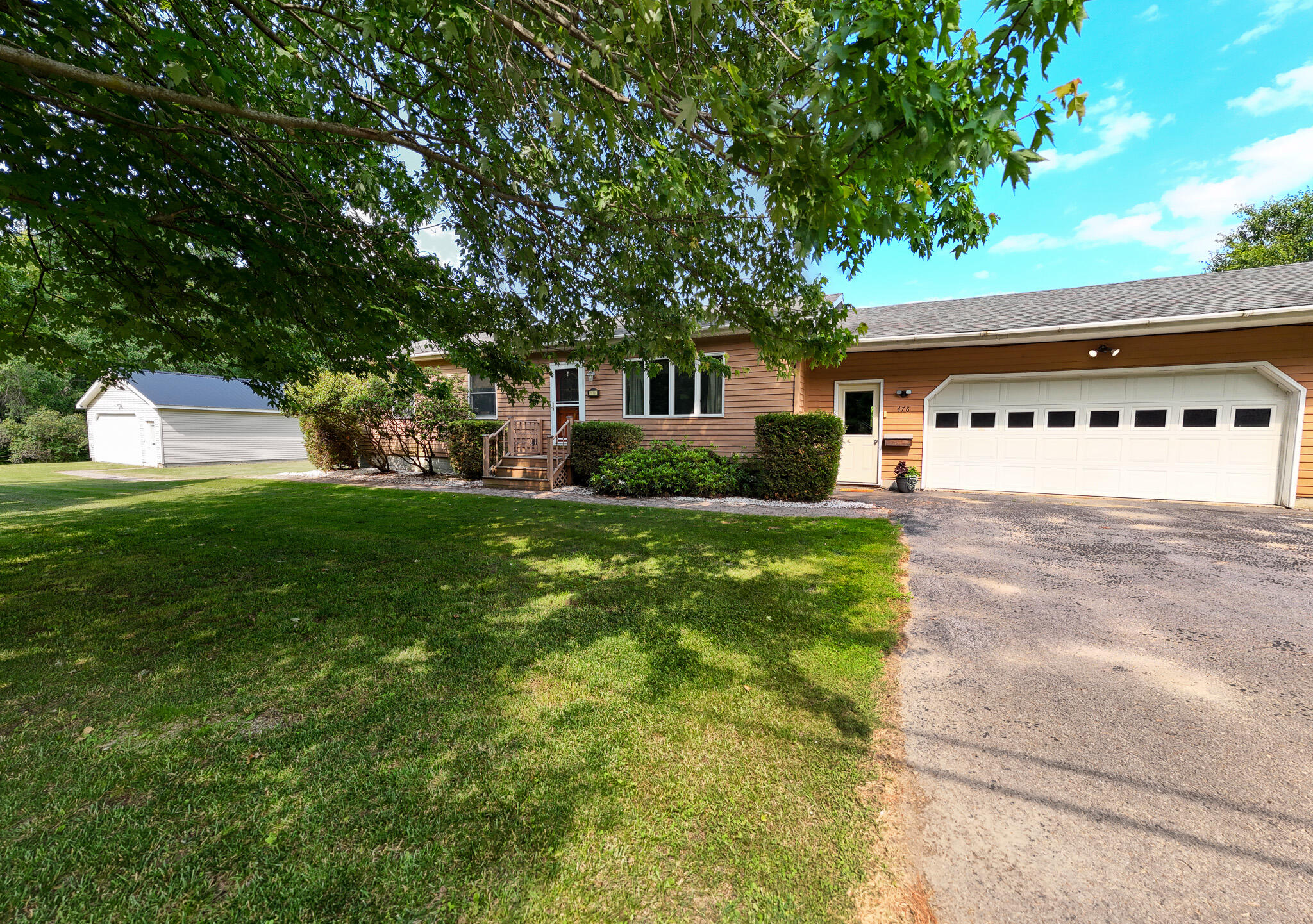 478 St Johns Road Champlain, NY 12919 - Photo 2 of 39 Gallery Image 2