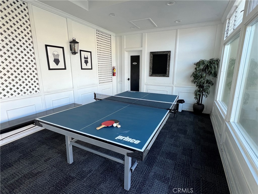 1741 Tustin Avenue, Unit 10C Costa Mesa, CA 92627 - Photo 20 of 21 COMMUNITY PING PONG / LOUNGE ROOM