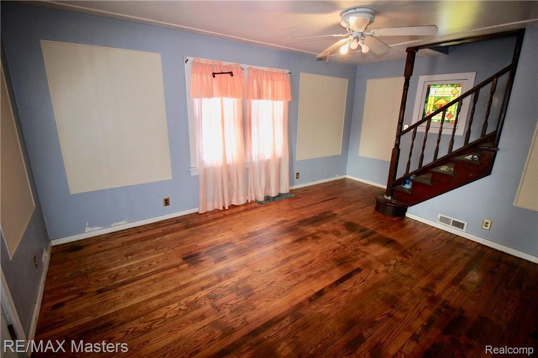 4014 Blue Bush Road Monroe, MI 48162 - Photo 2 of 14 IMG_6213.jpg