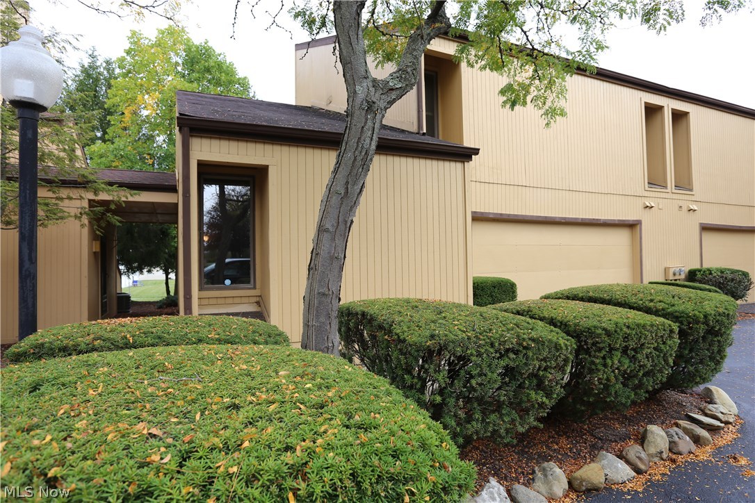 1404 Loop Road Kent, OH 44240 - Photo 1 of 32 Gallery Image 1