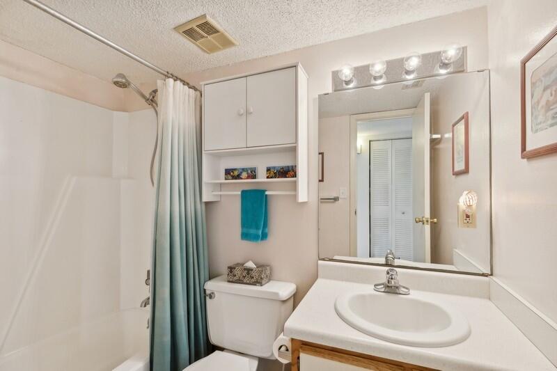 101 Old Ferry Road, Unit 26D Shalimar, FL 32579 - Photo 19 of 42 21_101OldFerryRd_26D_2035_FlexMLS800x600