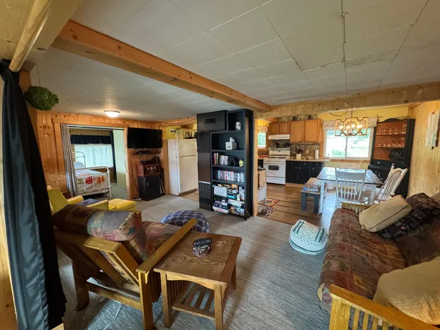$249,900 | 23605 Bashaw Trail, Shell Lake, WI 54871