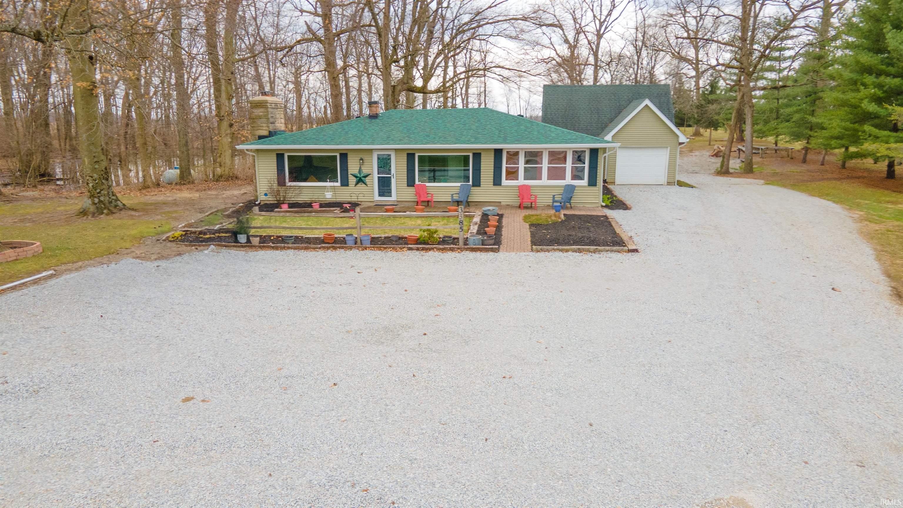 3385 Highway 36 New Castle, IN 47362 - Photo 2 of 15