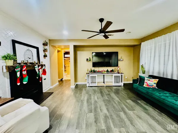 $459,999 | Undisclosed Address, Bakersfield, CA 93306