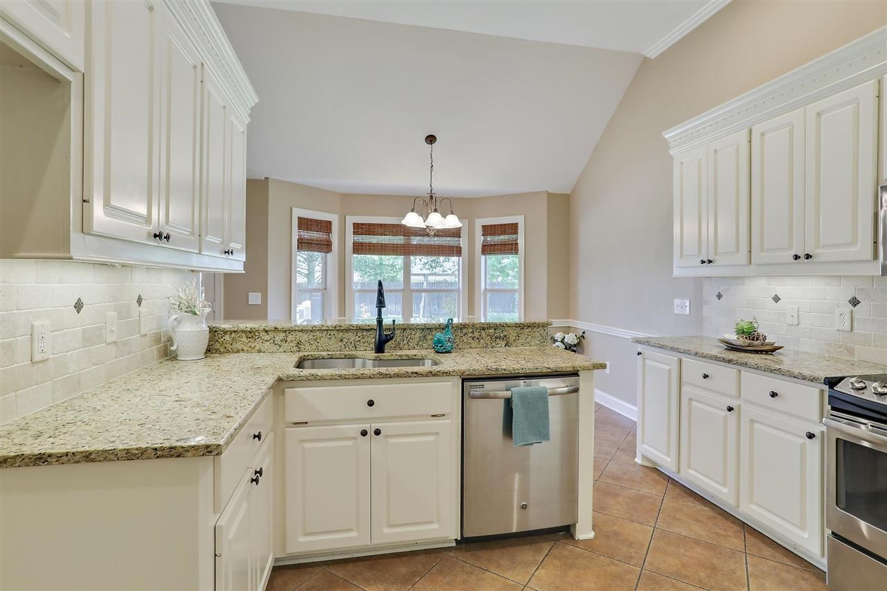 319 Kings Ridge Circle Brandon, MS 39047 - Photo 16 of 41 Photo 16