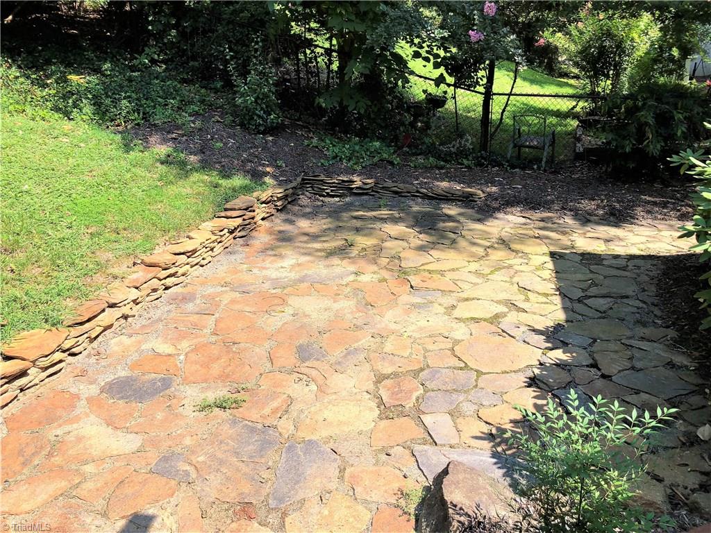 1923 Winding Ridge Road Winston-Salem, NC 27127 - Photo 24 of 25 Gallery Image 24