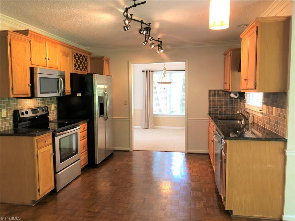 1923 Winding Ridge Road Winston-Salem, NC 27127 - Photo 10 of 25 Gallery Image 10