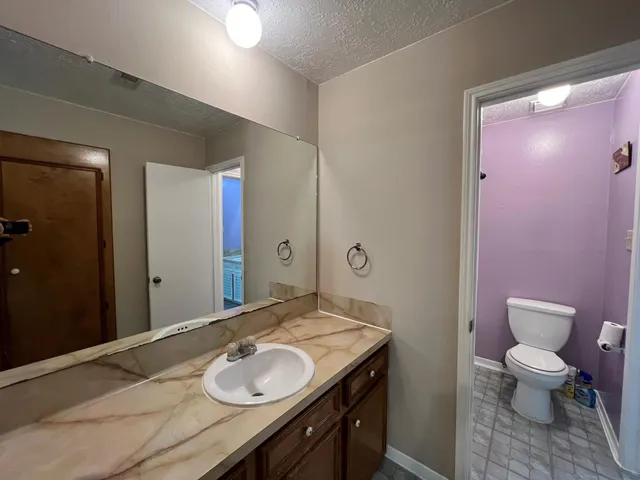 $1,000 | 11514 Nobility Drive, Unit D, Houston, TX 77477