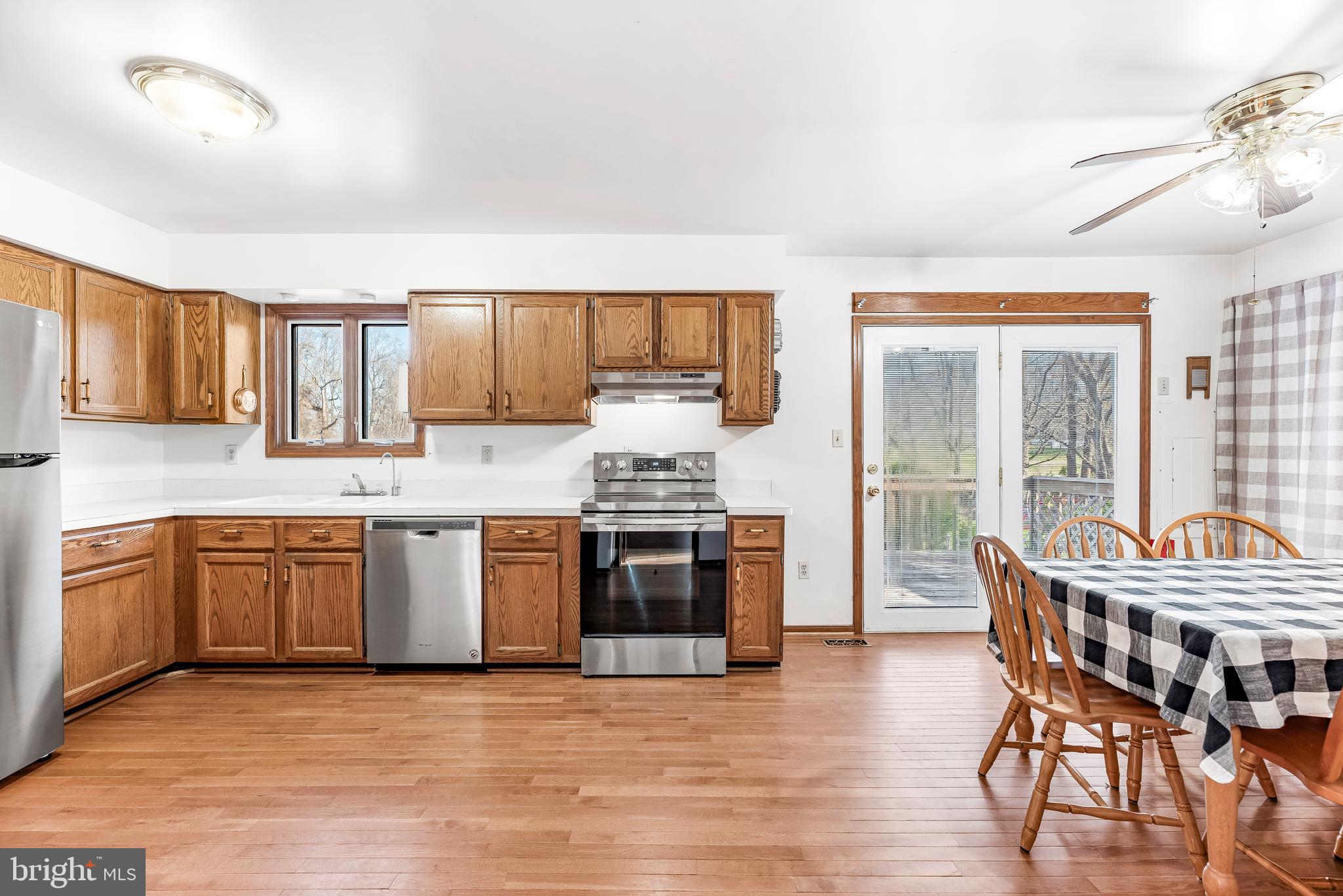3591 Hunting Creek Road Huntingtown, MD 20639 - Photo 8 of 45 Gallery Image 8