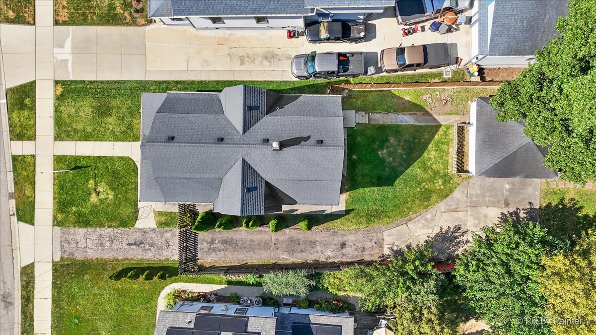 468 Locust Street Elgin, IL 60123 - Photo 3 of 53 Gallery Image 3