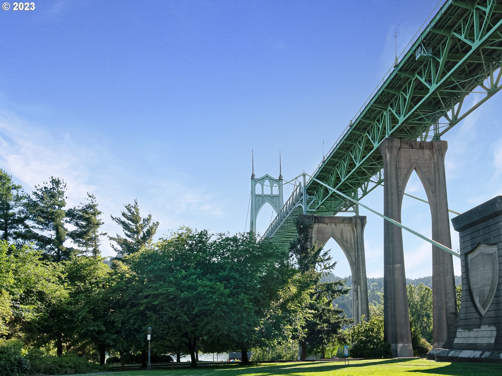 8712 North Decatur Street, Unit 201 Portland, OR 97203 - Photo 27 of 40 a front view of a house with garden