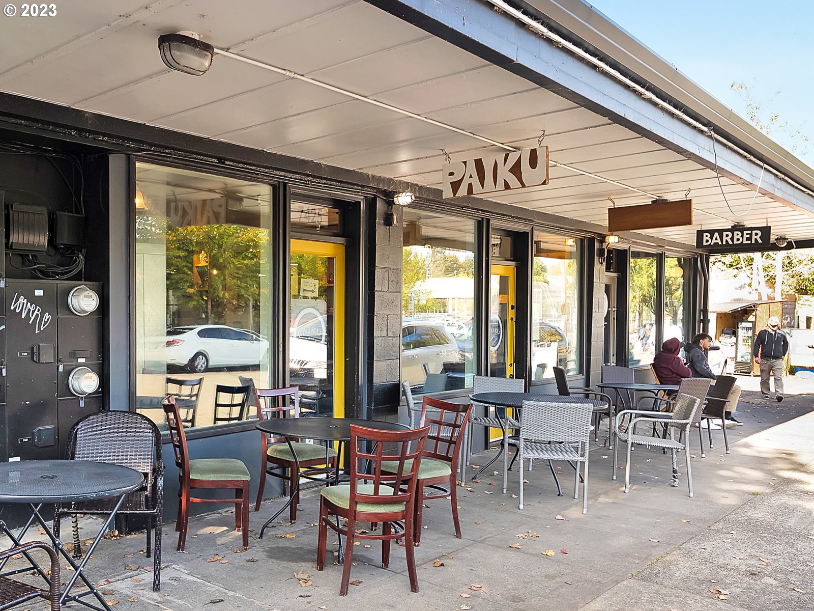8712 North Decatur Street, Unit 201 Portland, OR 97203 - Photo 32 of 40 a view of a dining hall with furniture