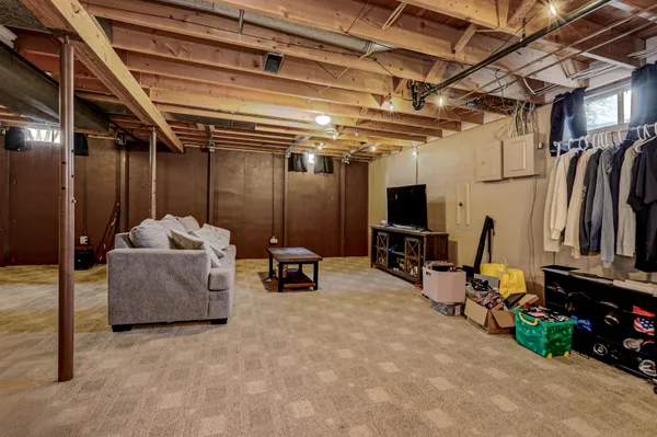 $319,900 | 715 Sheridan Street, Kaukauna, WI 54130