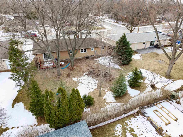 $319,900 | 715 Sheridan Street, Kaukauna, WI 54130