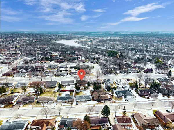 $319,900 | 715 Sheridan Street, Kaukauna, WI 54130