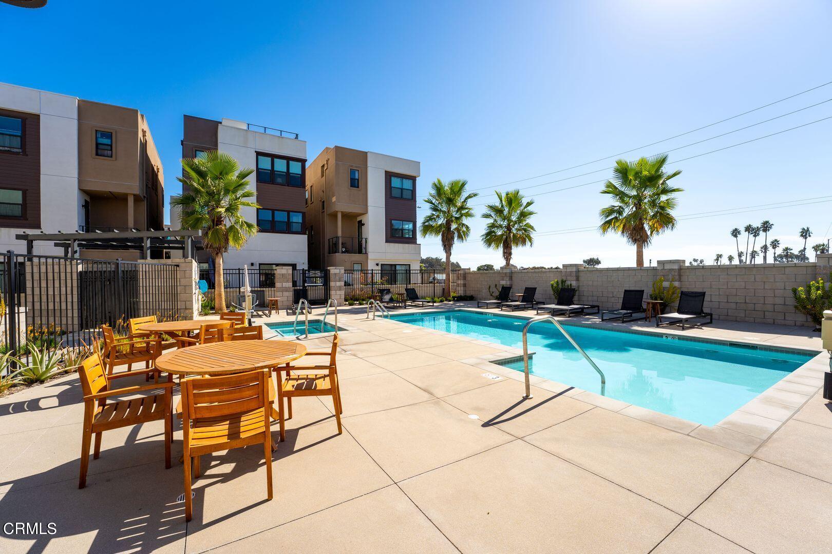 1028 Harbor Boulevard Oxnard, CA 93035 - Photo 4 of 48 large (3)