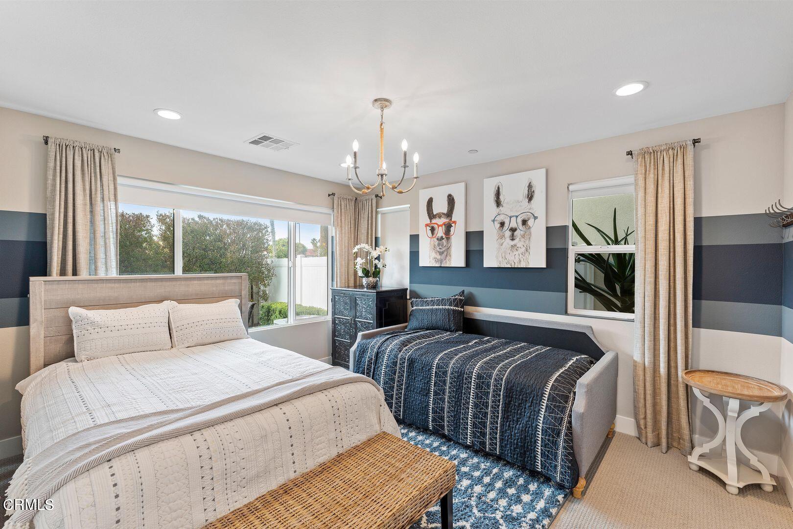 1028 Harbor Boulevard Oxnard, CA 93035 - Photo 10 of 48 large (9)