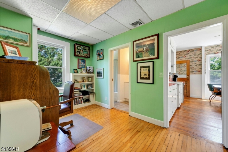 331 Chestnut Street Stirling, NJ 07980 - Photo 13 of 38