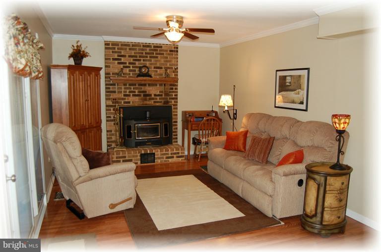 7714 Pecan Leaf Road Severn, MD 21144 - Photo 11 of 26 Family Room