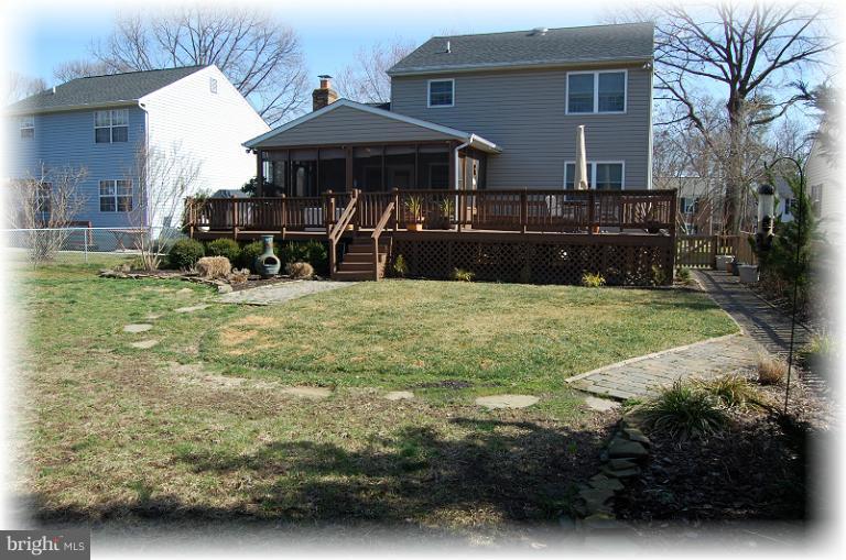 7714 Pecan Leaf Road Severn, MD 21144 - Photo 13 of 26 Fenced back yard
