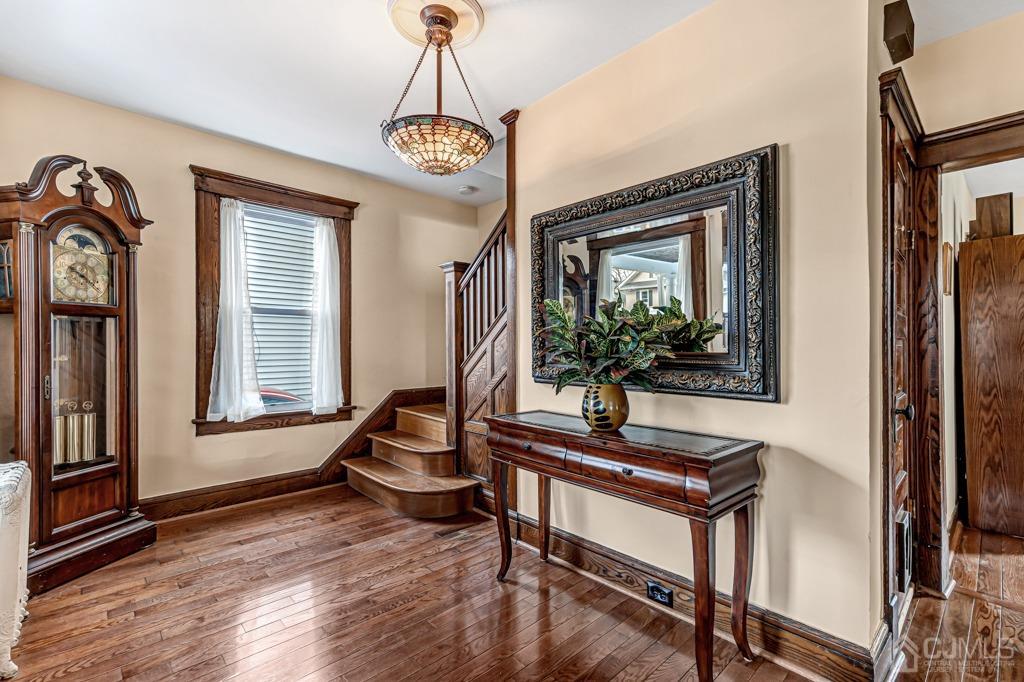 20 Codington Place Somerville, NJ 08876 - Photo 3 of 36 a living room with furniture and a window