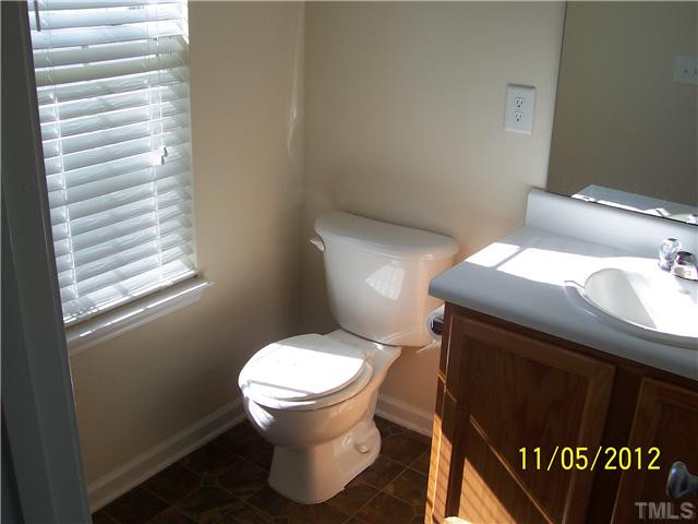 3552 Oneonta Avenue Raleigh, NC 27604 - Photo 9 of 14 Bathroom