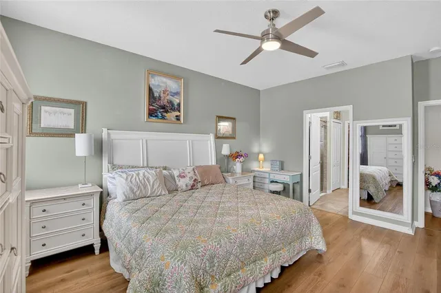 a view of walk in closet