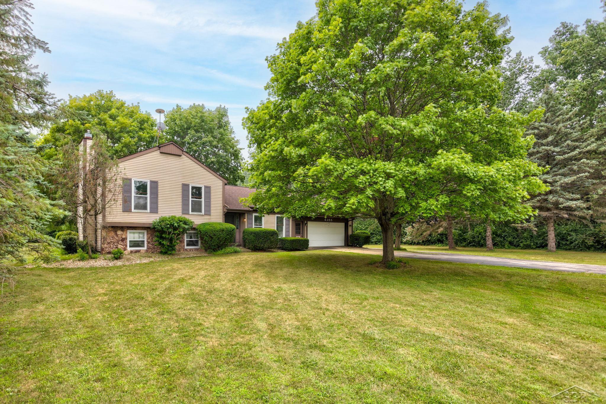 6355 West Freeland Road Freeland, MI 48623 - Photo 2 of 59