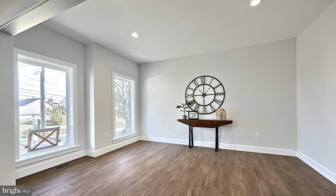 332 Hockersville Road Hershey, PA 17033 - Photo 7 of 45