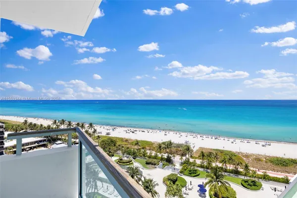 $11,000 | 5151 Collins Avenue, Unit 1527, Miami Beach, FL 33140
