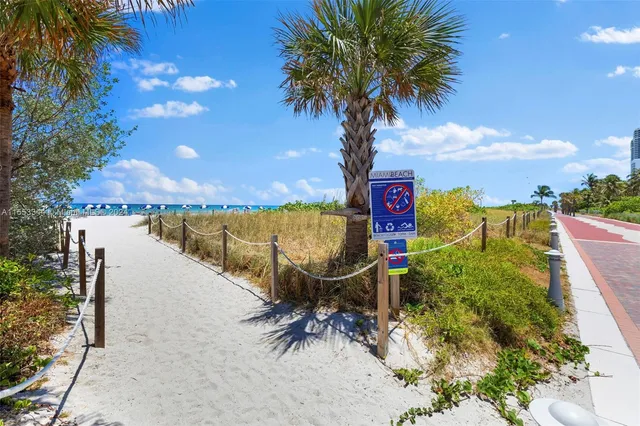 $11,000 | 5151 Collins Avenue, Unit 1527, Miami Beach, FL 33140