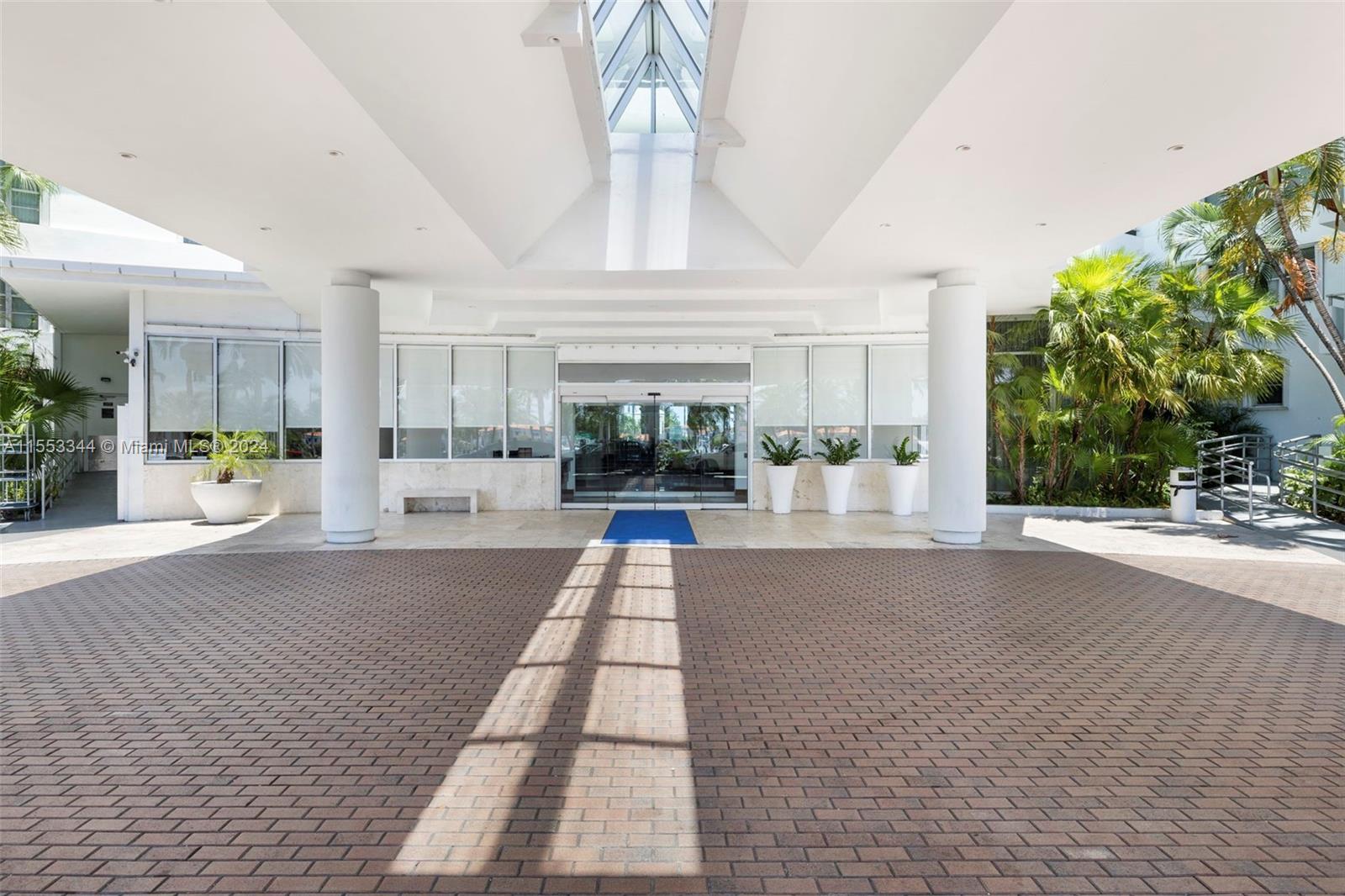 5151 Collins Avenue, Unit 1527 Miami Beach, FL 33140 - Photo 63 of 65