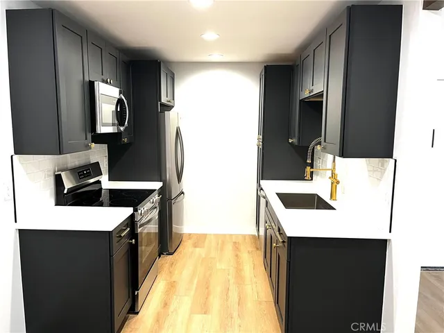 $2,900 | 20702 El Toro Road, Unit 202, Lake Forest, CA 92630