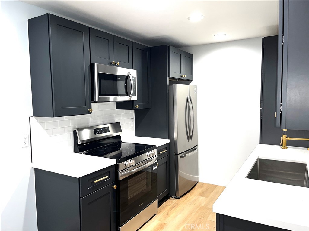 20702 El Toro Road, Unit 202 Lake Forest, CA 92630 - Photo 5 of 12