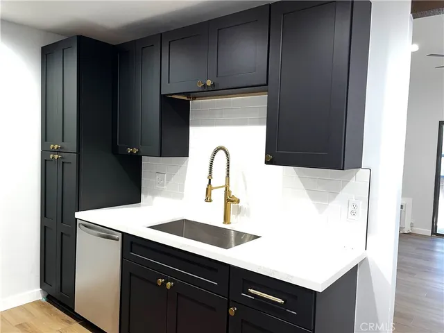 $2,900 | 20702 El Toro Road, Unit 202, Lake Forest, CA 92630