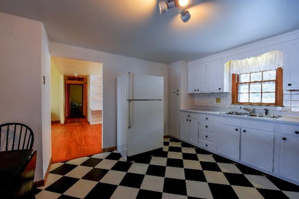 16 Beaver Brook Road Yarmouth, MA 02673 - Photo 13 of 26 Gallery Image 13