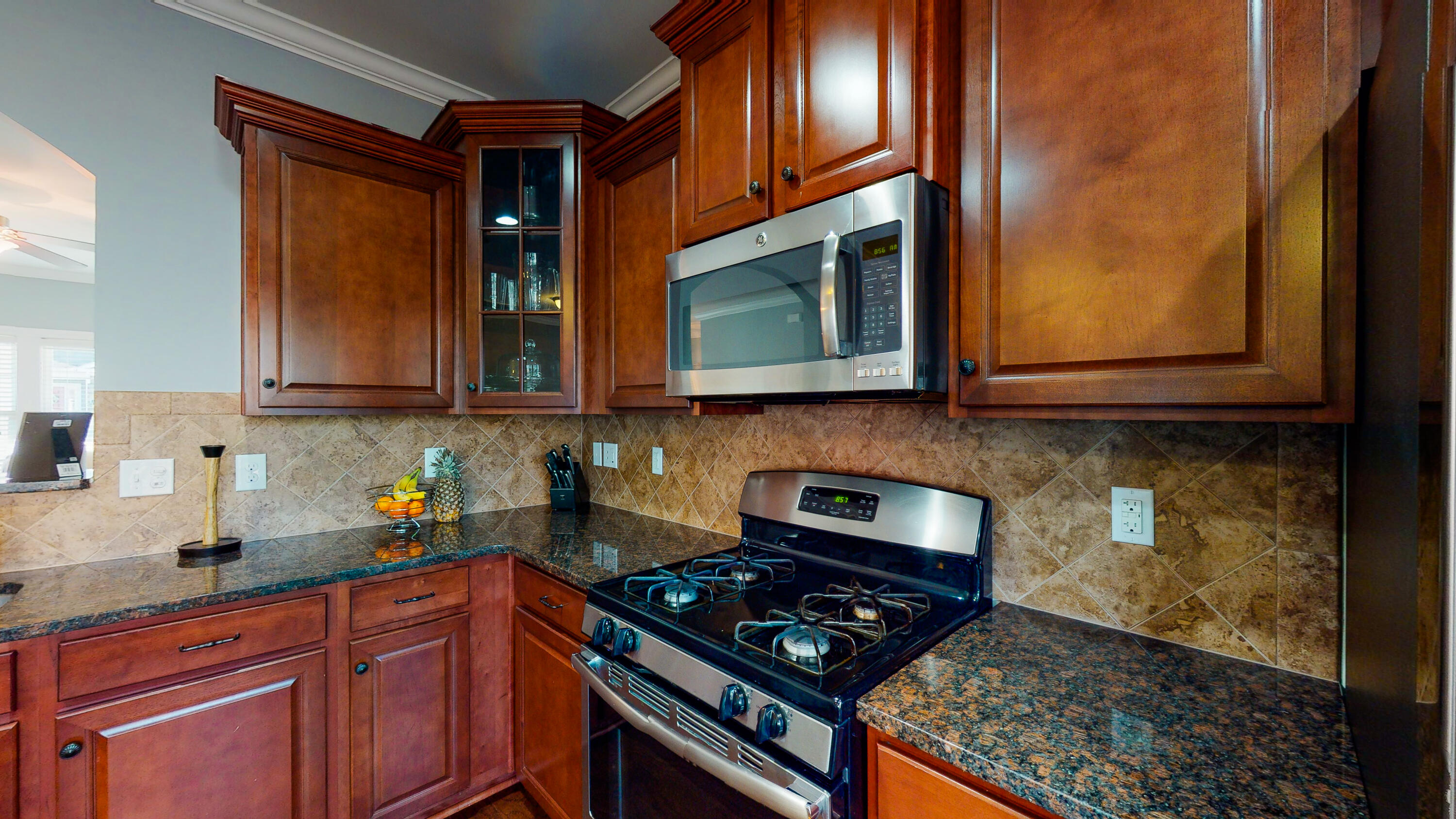 304 Ribbon Road Summerville, SC 29483 - Photo 7 of 45 304-Ribbon-Rd-03012021_095910
