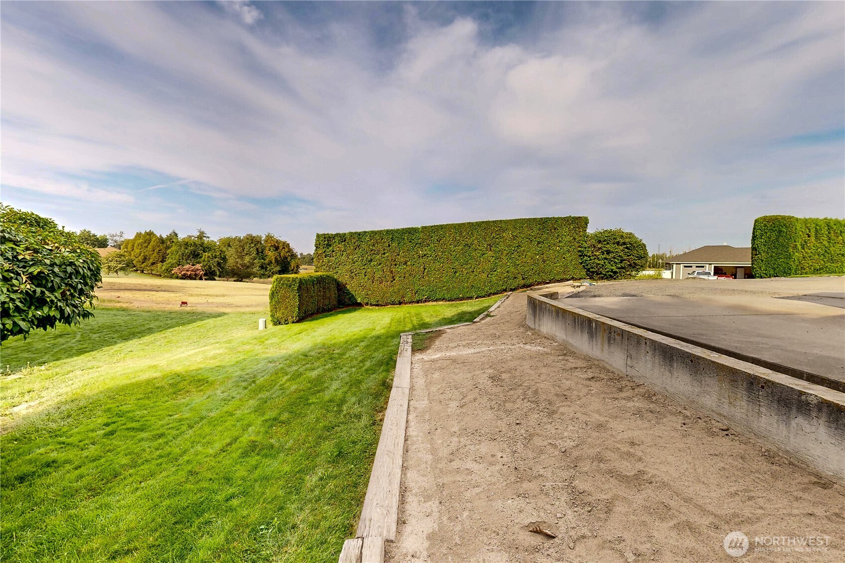 2441 Country Club Road Walla Walla, WA 99362 - Photo 3 of 37