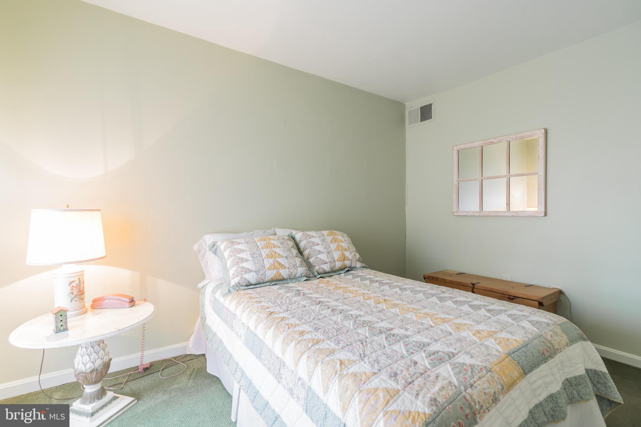 17801 Buehler Road Olney, MD 20832 - Photo 16 of 28 Gallery Image 16