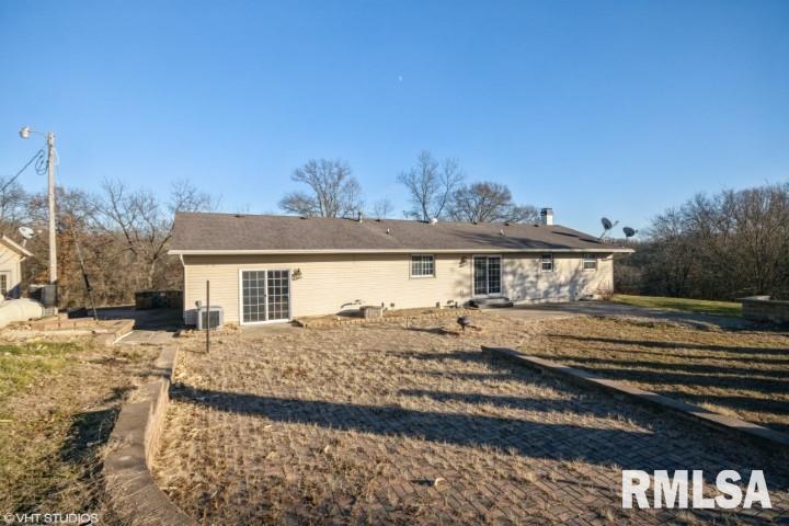 24604 North Muskrat Road Ellisville, IL 61431 - Photo 23 of 26