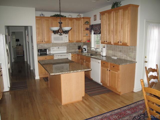 3251 Muirfield Road Center Valley, PA 18034 - Photo 8 of 20 The island also serves as an "eating bar"