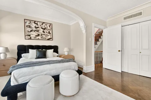 $2,499,000 | 22 West Hamilton Place, Jersey City, NJ 07302