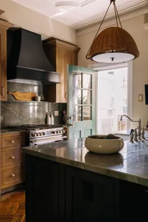 $2,499,000 | 22 West Hamilton Place, Jersey City, NJ 07302