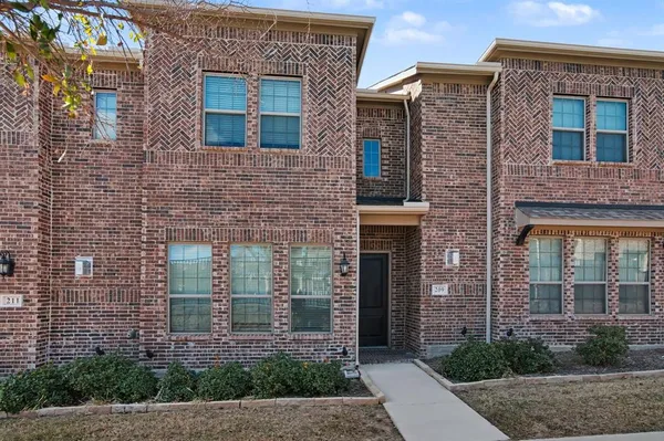 $2,550 | 209 Suma Drive, Euless, TX 76040