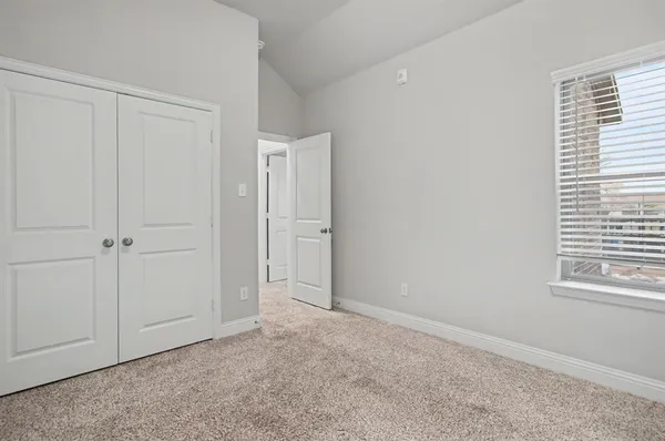 $2,550 | 209 Suma Drive, Euless, TX 76040