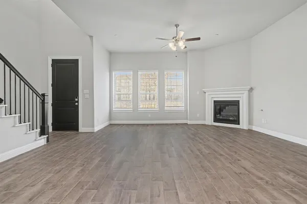 $2,550 | 209 Suma Drive, Euless, TX 76040