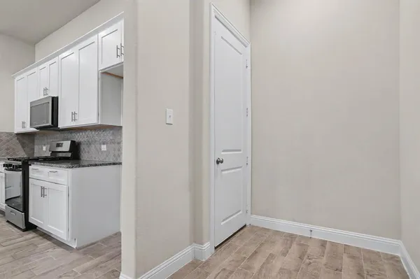 $2,550 | 209 Suma Drive, Euless, TX 76040