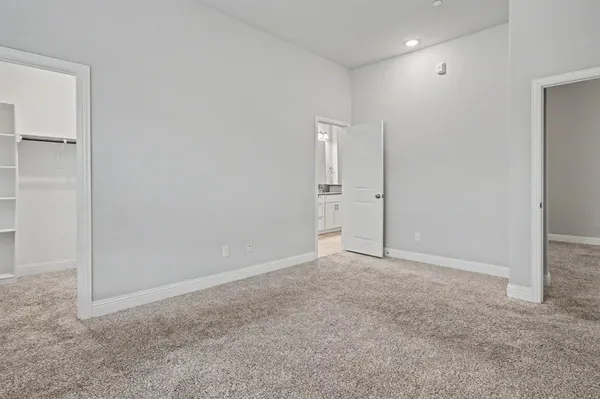 $2,550 | 209 Suma Drive, Euless, TX 76040