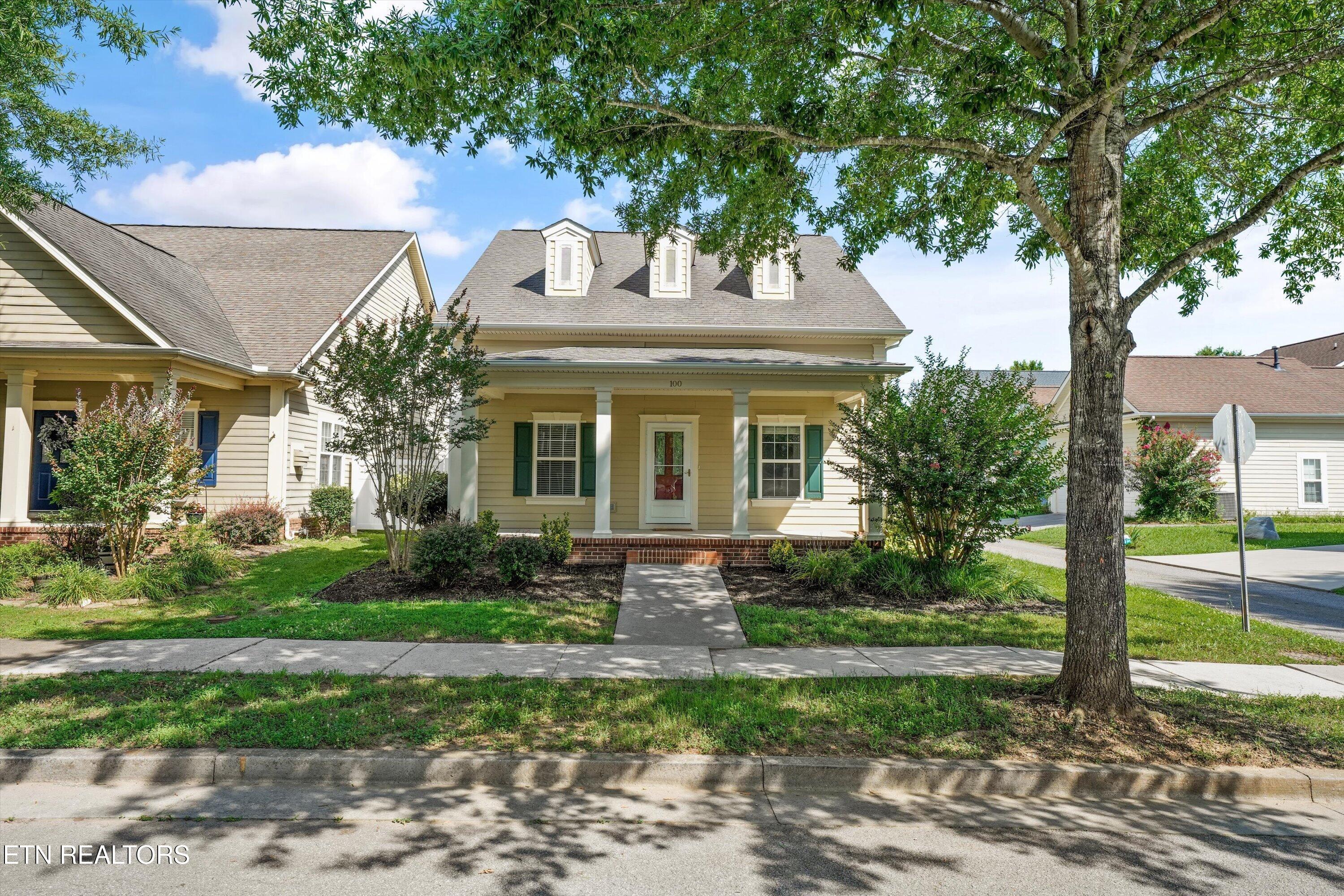 100 Forestberry Street Oak Ridge, TN 37830 - Photo 1 of 47 35-100 Forestberry St09