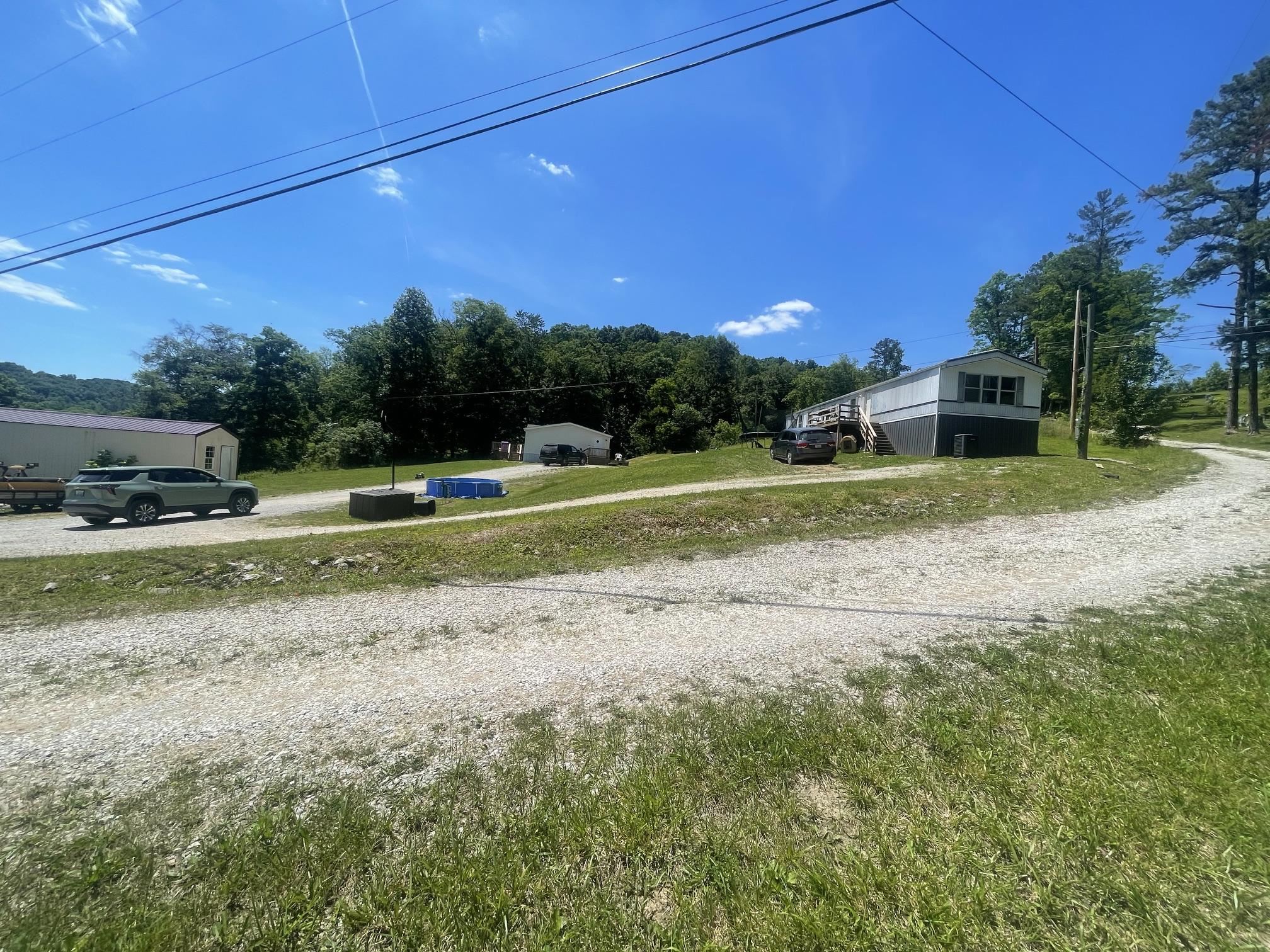 125 Everman Cemetery Road Grayson, KY 41143 - Photo 6 of 39